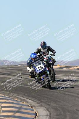 media/Dec-07-2025-CVMA (Sun) [[3e7d2de5dc]]/Race 7-Formula Lightweight Twins Shootout/